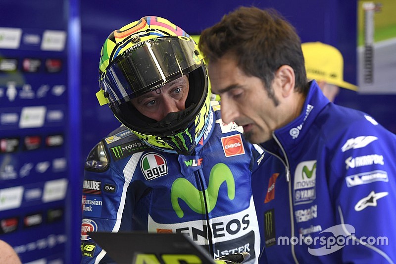 La nebbia impone un ritardo ai Warm-Up di Jerez