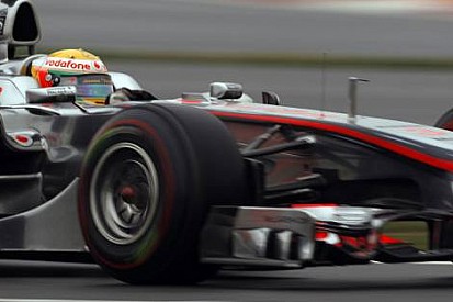 Güney Kore Grand Prix 2011 Cuma 2. antrenmanlar - McLarenlar zirvede