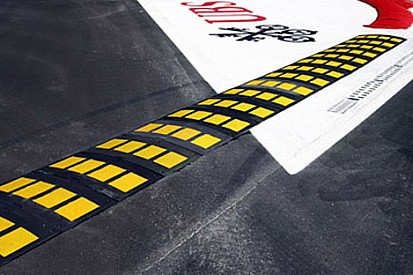 Roggia şikanında kerb ve hız tümsekleri değiştirildi