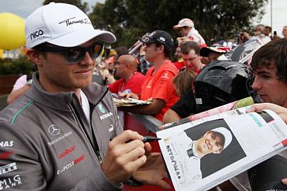 Rosberg performansından emin değil