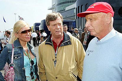 Lauda Schumacher ve Vettel'i eleştirdi