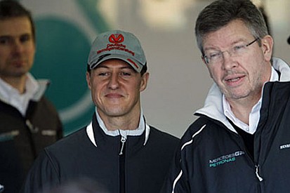 Brawn: Takım emri yasağı 'gerçekçi değil'