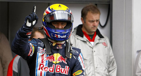 Webber mutluluktan uçuyor