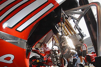 Ducati GP10'un Le Mans'a uygun olduğunu düşünüyor