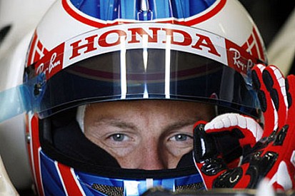 Button İngiltere triathlon yarışmasında mücadele edecek