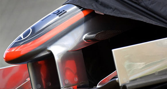McLaren Monako galibiyetinin tadını çıkarmaya çalışıyor