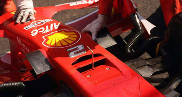 Ferrari tüm yarışlarda yeni burnu kullanmayabilir