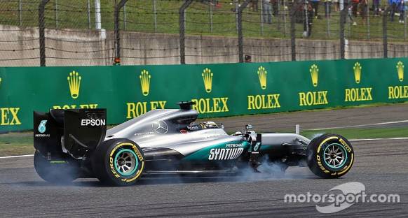 Hamilton 'korkunç' yarışın olumlu taraflarına bakıyor