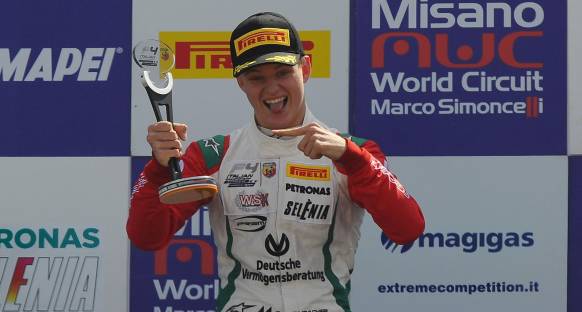 Sabine Kehm: Mick Schumacher henüz F1 hayali kurmuyor