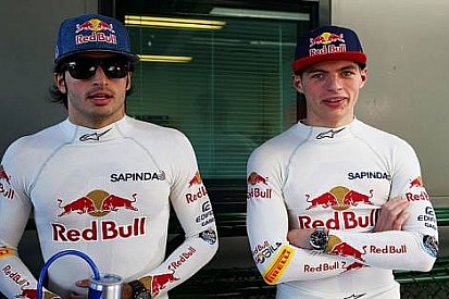 Sainz: Verstappen'in çıkışları takıma zarar vermez