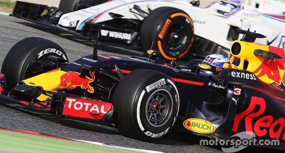 Ricciardo: 'RedBull en iyi 3. takım olmak için savaşıyor'