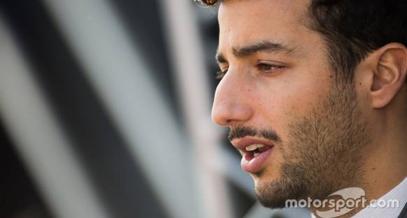 Ricciardo Hulkenberg'e, 'kahraman olmaya gerek yok'