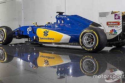 Sauber 2016 aracının renklerini gösterdi