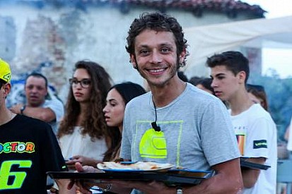 Rossi: Devam edersem 2 sene daha yarışırım