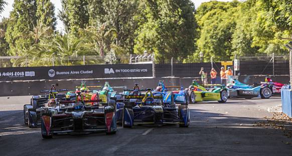 Buenos Aires E-Prix: Sam Bird kazanan isim oldu