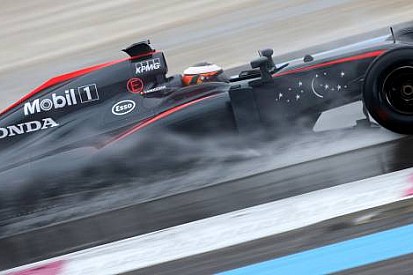 McLaren-Honda hız kesmeden sorun yaşamaya devam ediyor