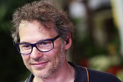 Villeneuve'e göre F1 yeniden çılgın işler yapmalı