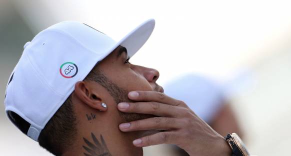 Lewis Hamilton 'Rosberg'e yarım saniye kaybettim'