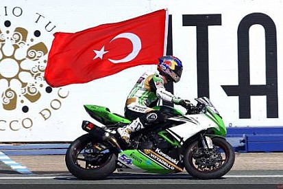Kenan Sofuoğlu 4. Kez Dünya Şampiyonu!