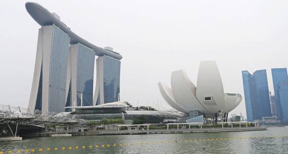 Singapur GP Cuma 1. Antrenmanları Canlı Yayın