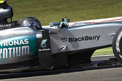 Rosberg'in motoru güç artış moduna geçince patladı