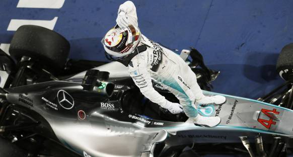 Monaco'da pole pozisyonu Hamilton'ın