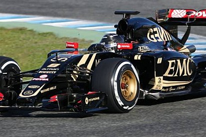 Grosjean: Lotus 2015'te istikrarlı olabilir