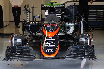 McLaren хоче встигнути з новим спойлером до Австрії