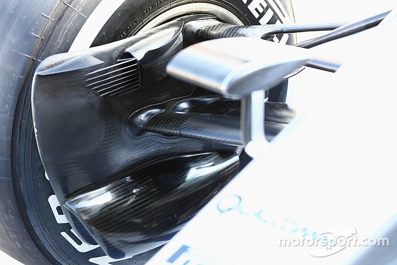 Formel-1-Technik: Veränderte Bremsbelüftung am Mercedes W07