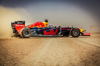 Video: Formel-1-Showrun mit David Coulthard in Jordanien
