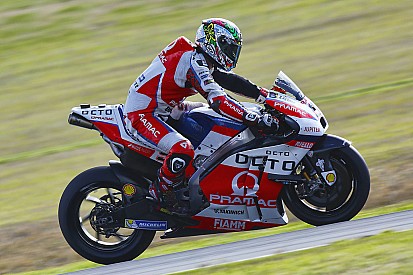 Petrucci: "Il problema della Michelin sembra l'incollatura del battistrada"