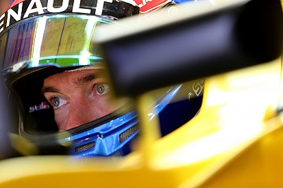 Palmer niega los rumores de ser reemplazado por Ocon