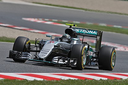 Barcellona, Libere 3: Rosberg non molla, Vettel è vicino!