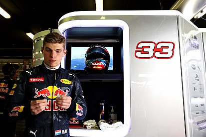 Mercedes resta importancia a su interés por Verstappen