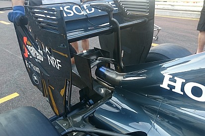 Breve análisis técnico: monkey seat del McLaren MP4-31
