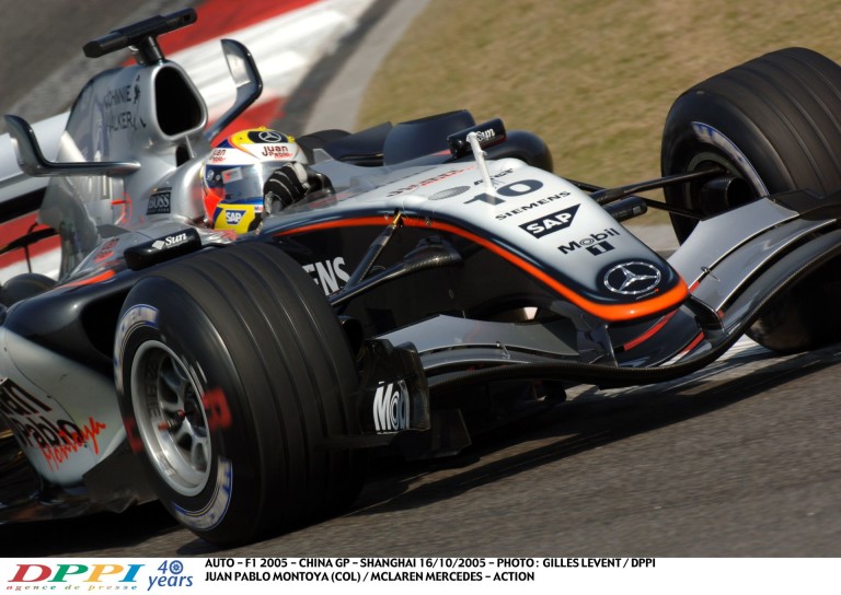 A Forma-1 történetének egyik legszebb hangja: Montoya, McLaren, Kína – 2005