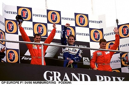Villeneuve 20 éve ezen a napon nyert először a Forma-1-ben