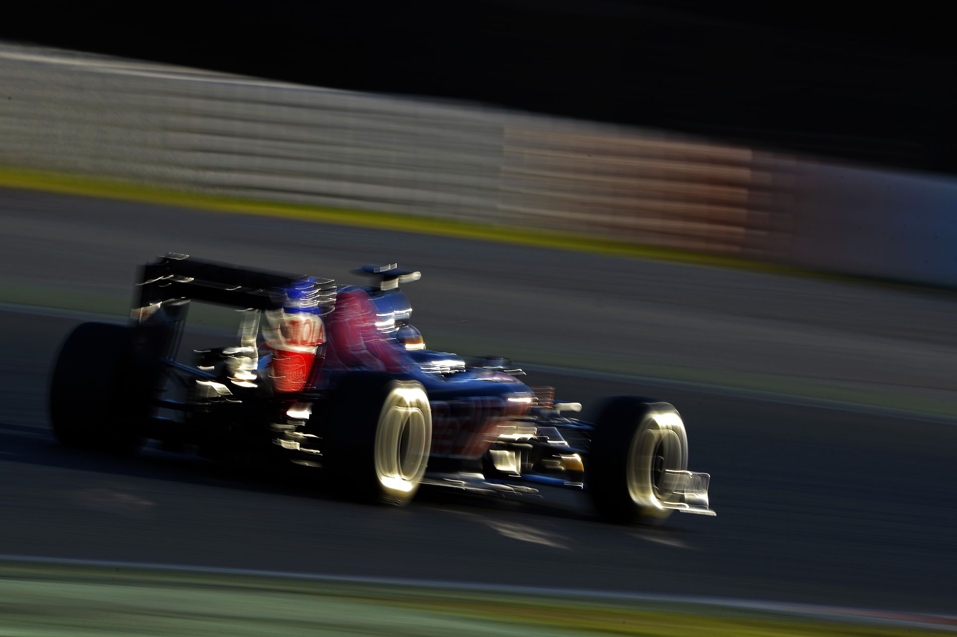 Verstappen: Lehet, hogy három évet húzok le a Toro Rossonál, de nem ez a célom!