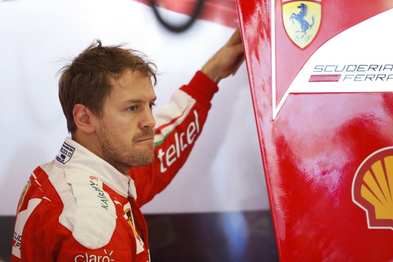 Hogy hagyhatta a Ferrari, hogy ennyire becsapja őket a Mercedes?!