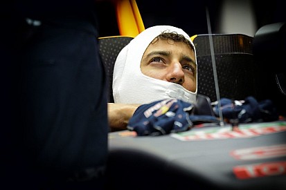 Ricciardo már nem olyan biztos a Halót illetően, de Alonso esete bátorságot ad neki