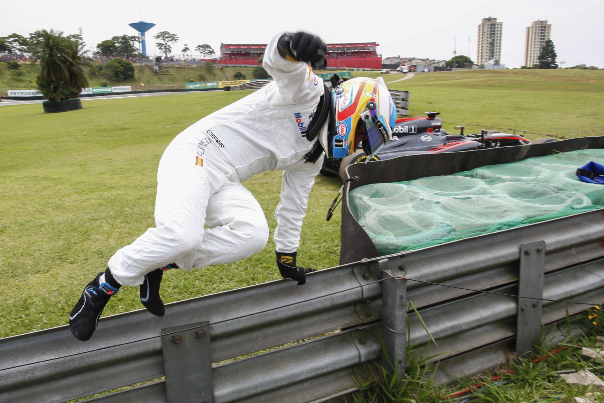 Óriási: Alonso beült Raikkönen mellé a Top Gear-ben! Ezen besírsz!