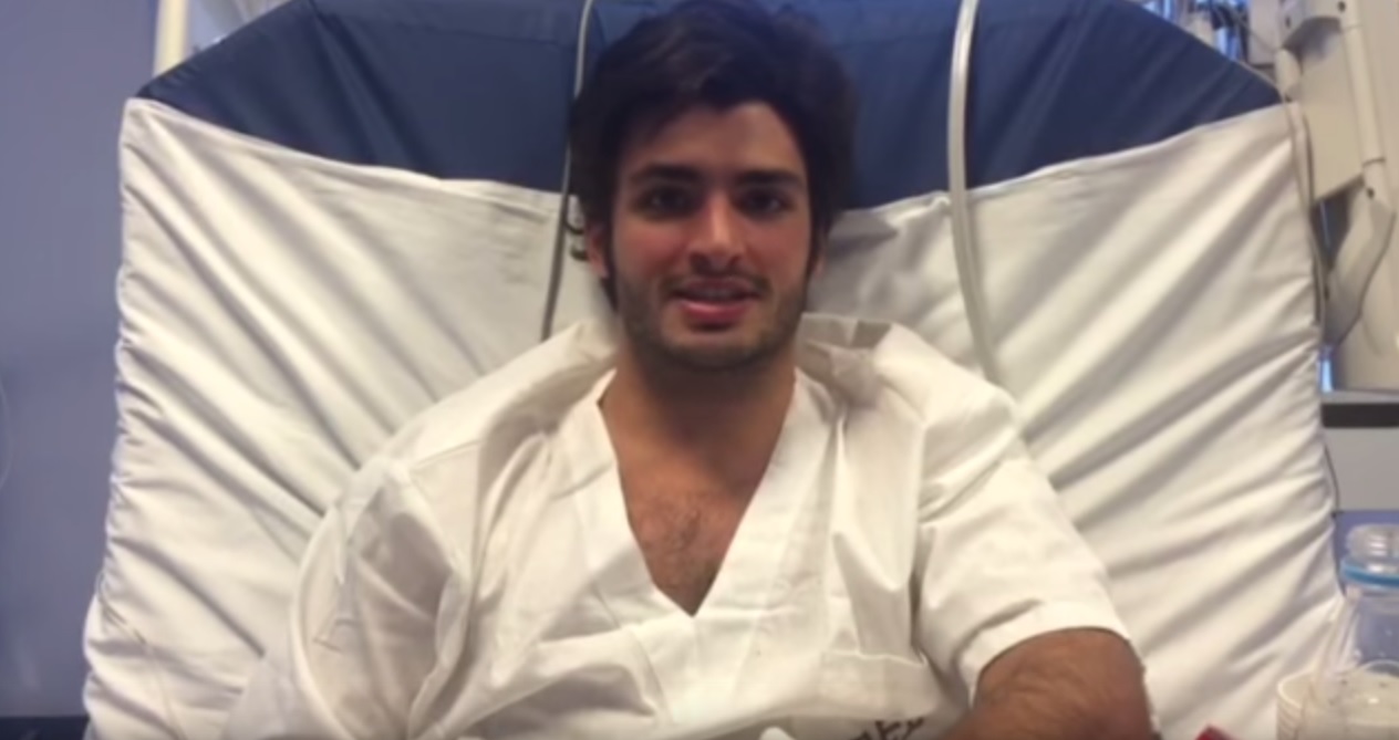 Videós üzenet Carlos Sainz Jr-től az oroszországi kórházból: magyarra fordítva