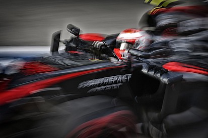 A Red Bull-Honda a McLaren elnöke miatt hiúsulhat meg!