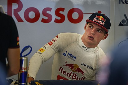Jos Verstappen nagyon büszke a fiára, aki ismét varázsolt a Forma-1-ben