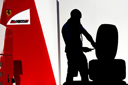 Az FIA figyelmeztet: büntetés jár azoknak, akik trükköznek a guminyomással, dőlésszöggel