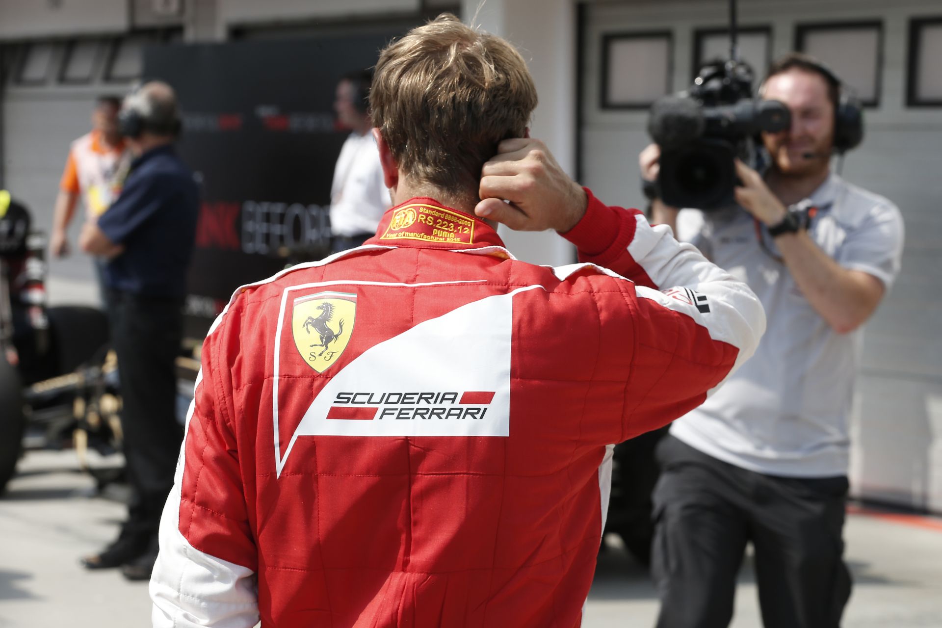 Vettel: „Ekkora előnnyel nyerni itt Szingapúrban… Én sem gondoltam volna”