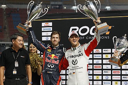 Vettel: Schumi dinoszaurusz méretű lábnyomot hagyott a Ferrarinál!