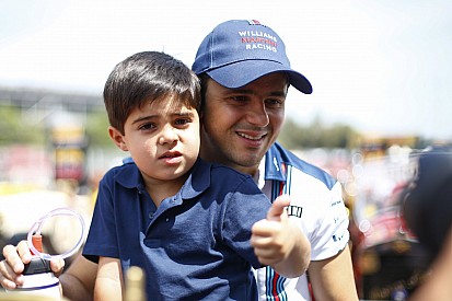 Nem kérdés, Massa a Forma-1-ben marad és 2016-ban is a Williamsnek fog versenyezni