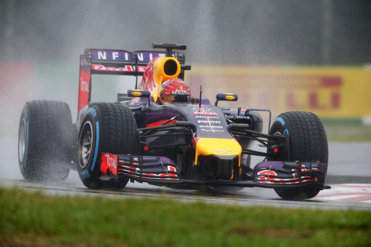 Vettel nagyon szerencsétlen körülményekről beszél: Bianchi tudta, hogy eldobhatja az autót ott