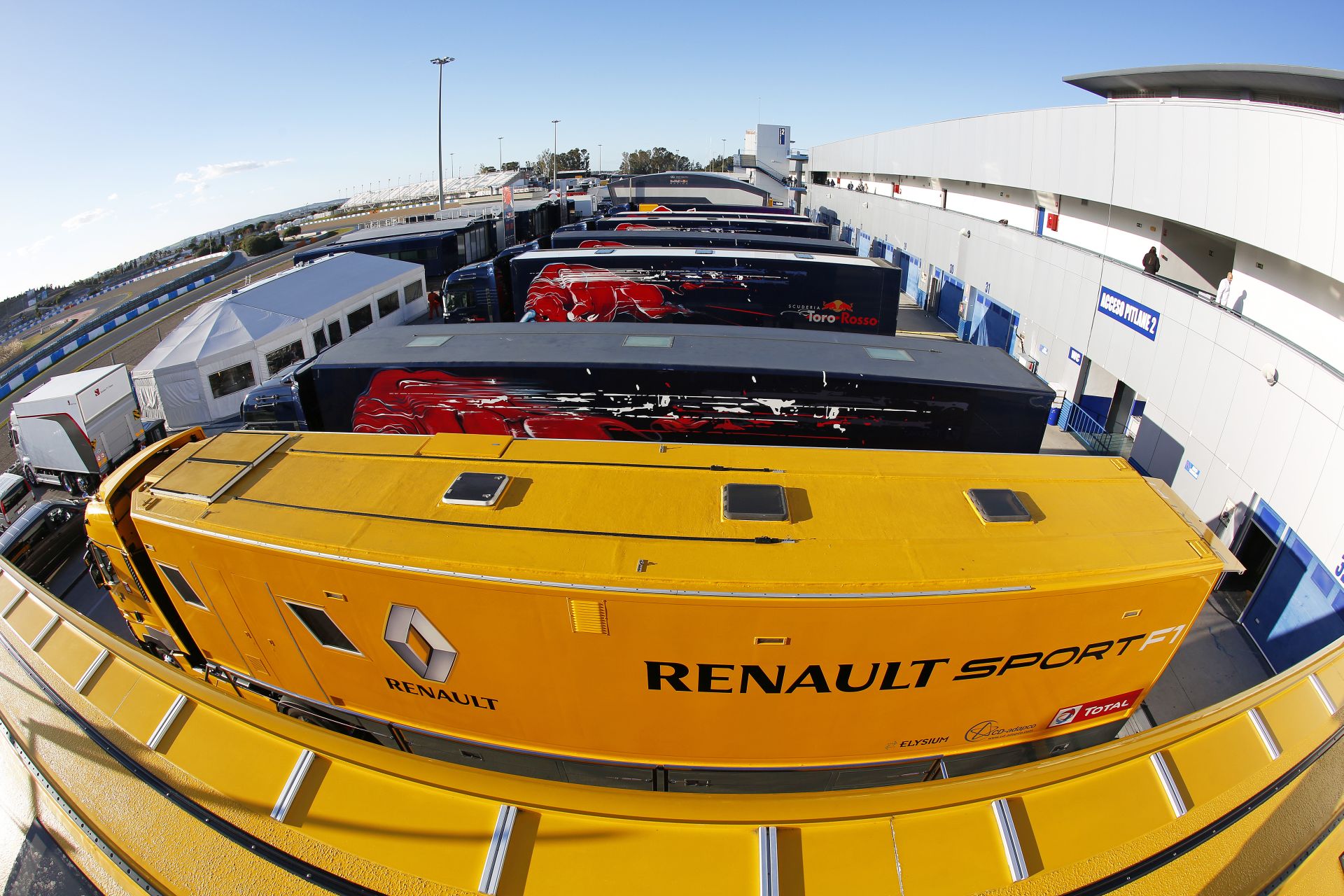 Renault: A Forma-1-ben akarunk maradni! Ha kell, a Red Bull nélkül is!